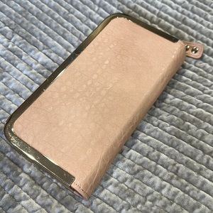 Vegan hardsided zipper wallet